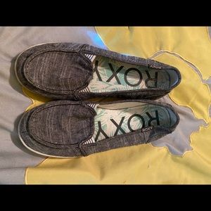 Roxy loafers. Soft cushion insoles size 8